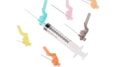syringe with safety needle 01.jpg