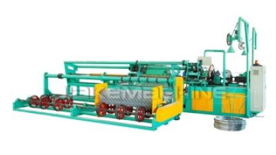 Essential Tips for Choosing a Roll Mesh Welding Machine?