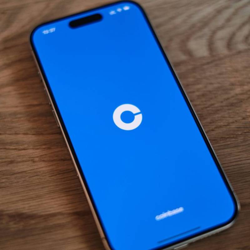 AI-Powered Automated Trading: How Coinbase Agents Manage Your Crypto Portfolio