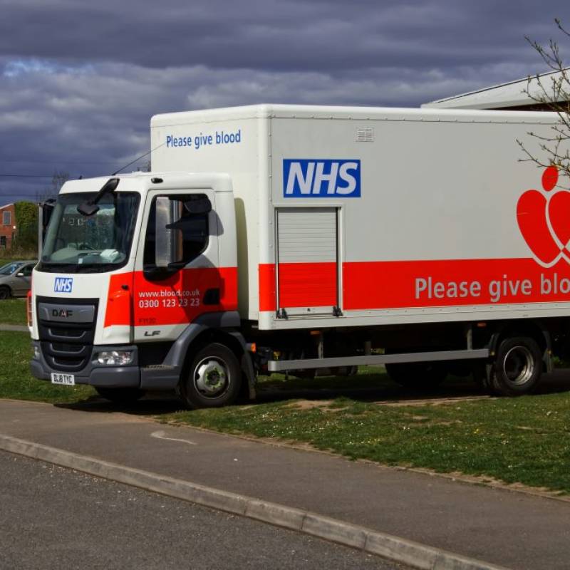 NHS AI Blood Test to Replace Invasive Womb Cancer Screening