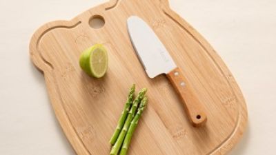 Bear solid wood chopping board (5).jpg