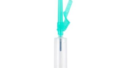 Safety pen type blood collection needle with holder 01.jpg