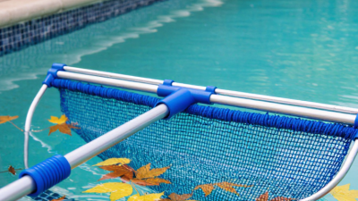 How to Choose the Best Pool Rake for Your Pool?