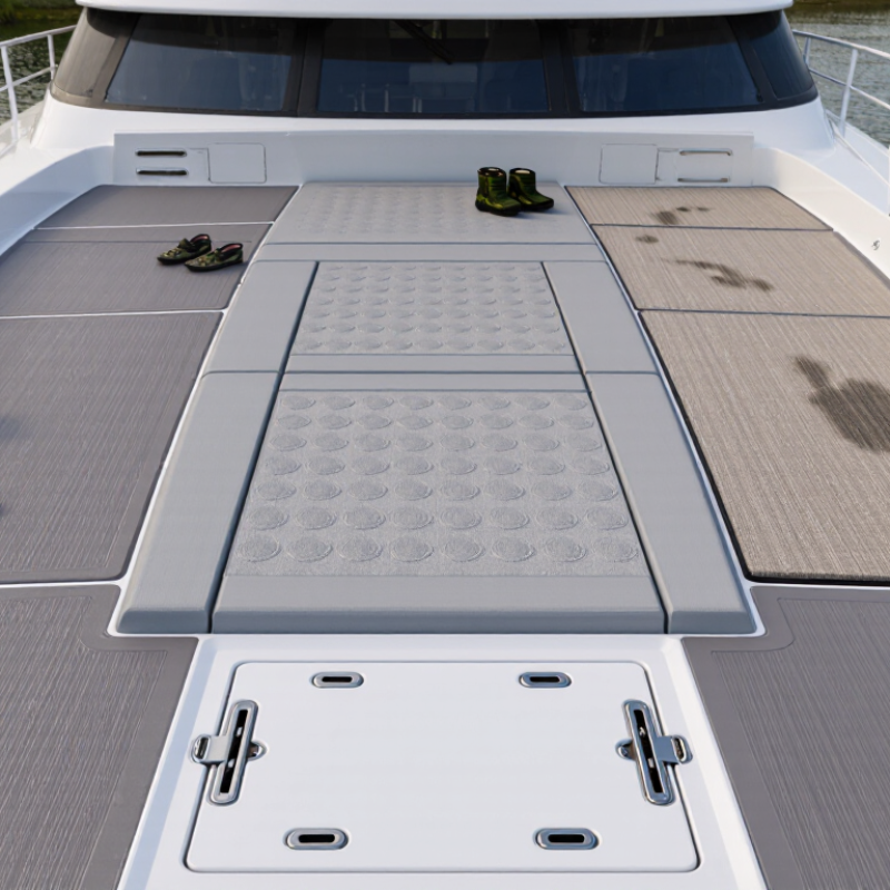 How to Choose the Best Boat Floor Material