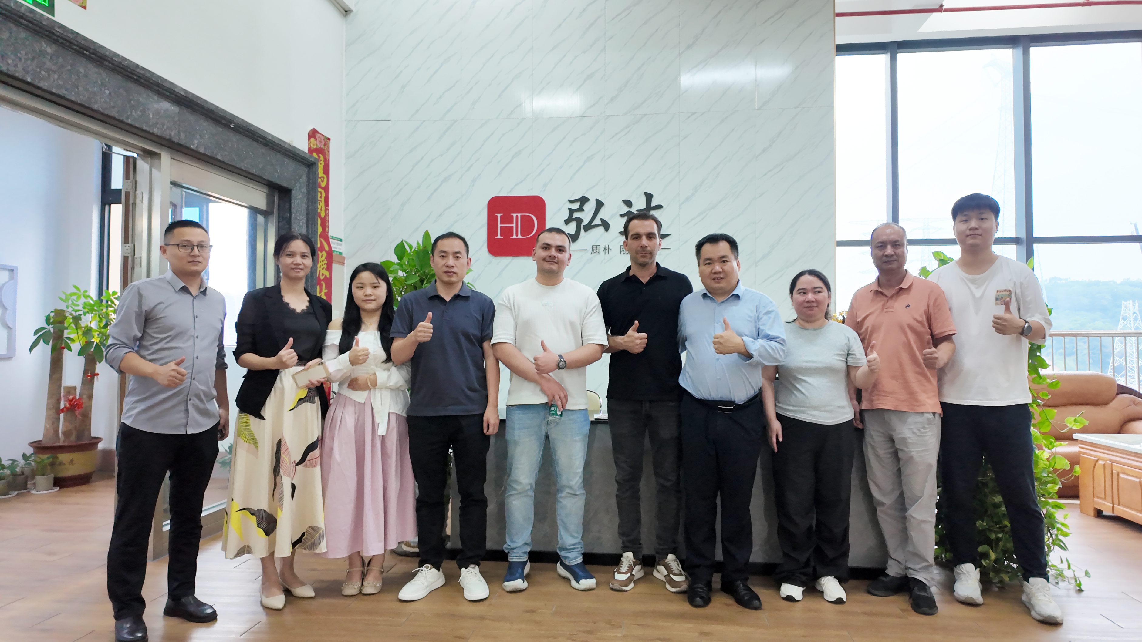 Bridging Innovations: Iranian Delegation Visits Shenzhen Hongda New Energy for Battery Testing Systems