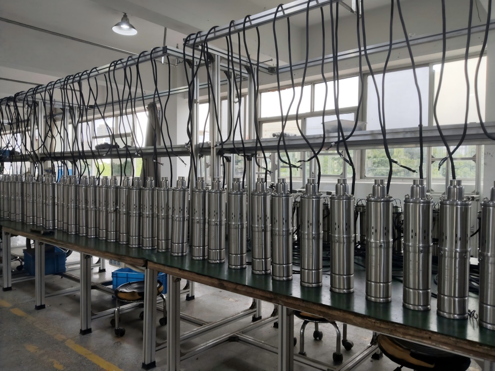 Solução para abastecimento estável de água em áreas sem eletricidade: a bomba solar fotovoltaica de acionamento direto da ZRI.