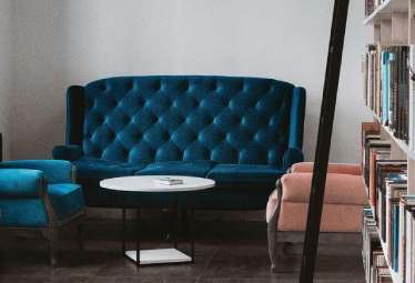 How Aluminum UV Panel Trim Can Outperform Plastic And Steel In Extreme Conditions