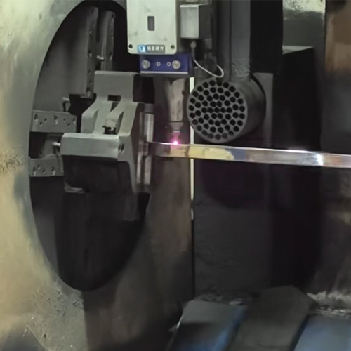 laser tube cutting machine