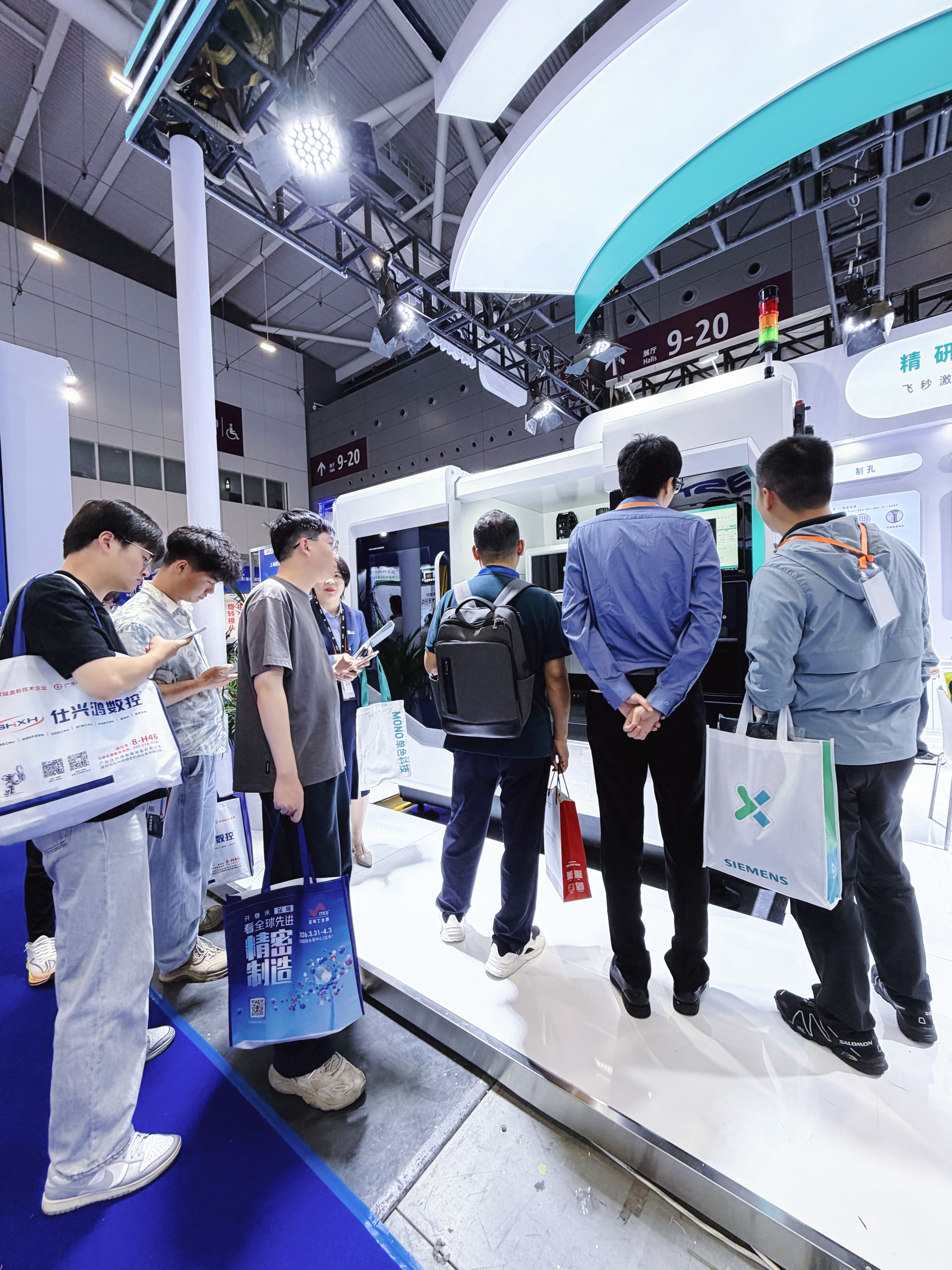 MONO ML-VORTEX 5-axis femtosecond laser system debut at ITES Shenzhen 2026