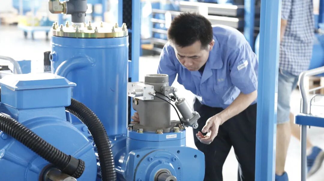 How to Conduct Daily Maintenance on Deman Air Compressors