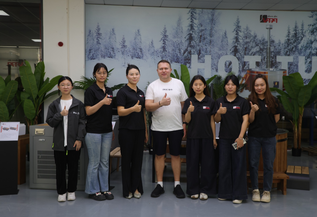 Russian Customer Visits Vapasauna Showroom to Explore Sauna and Spa Equipment Exhibits