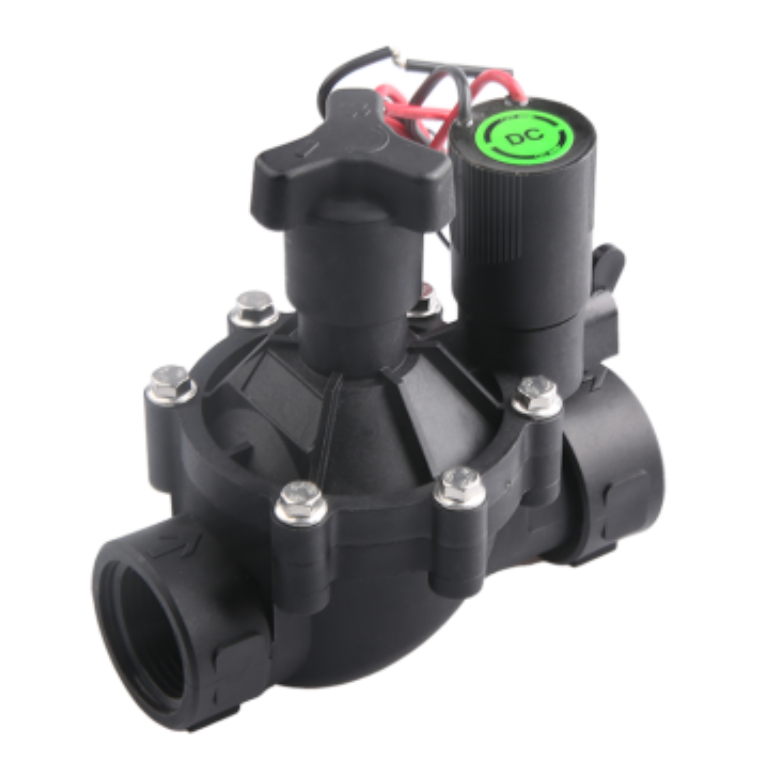 Électrovanne en plastique 24 V pour systèmes d'irrigation paysager résidentiels compatibles avec les capteurs intelligents de pluie, de gel, de vent et de neige.
