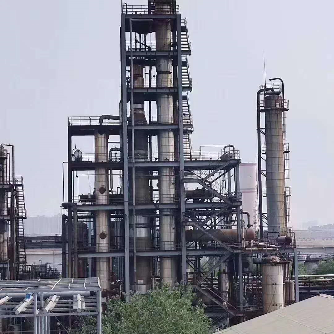 Distillation Tower With Gas-liquid Contact Device