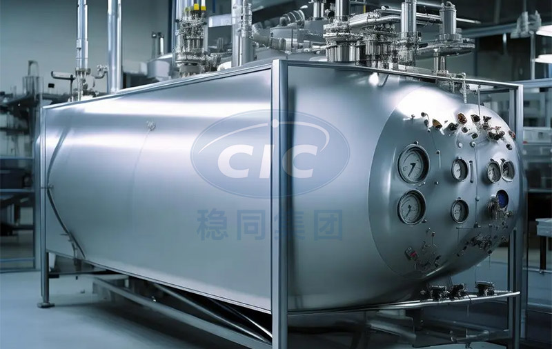 What are the uses of liquid argon tanks? What size is suitable for use?