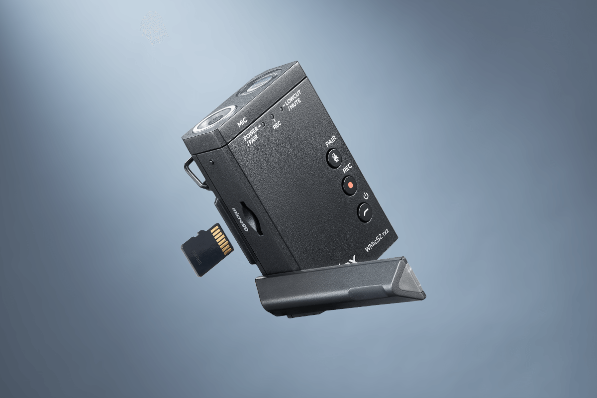 UHF Compact Wireless Microphone System