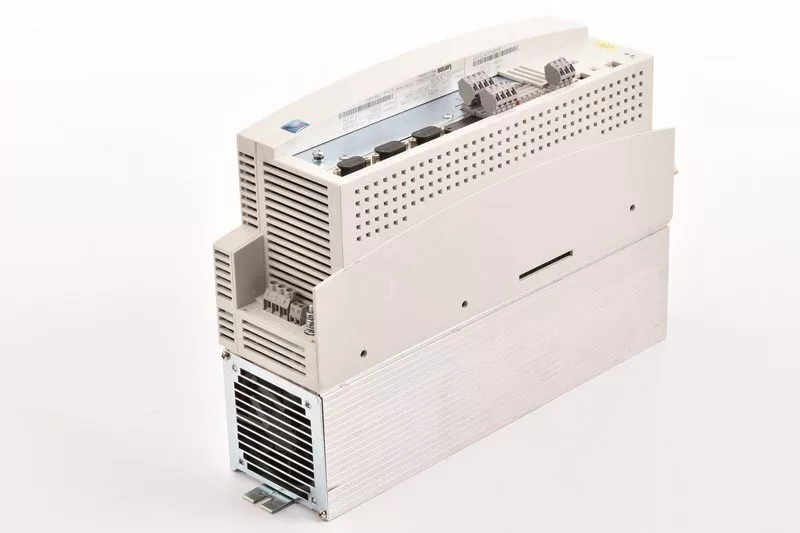 LENZE Inverters 9300-series EVF9332-EVV004