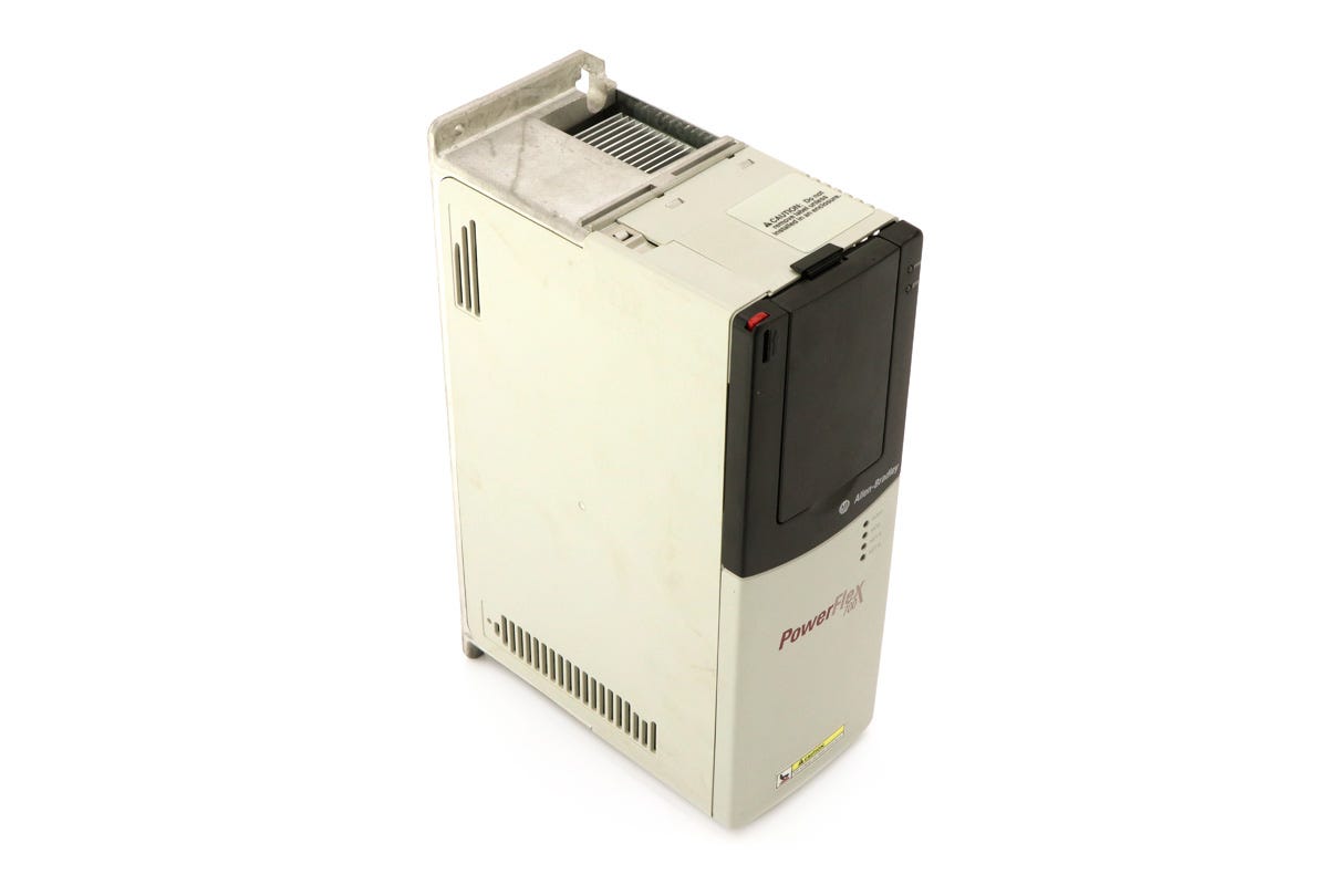 Allen-Bradley Drives PowerFlex 700 20BC011A0AYNANA0