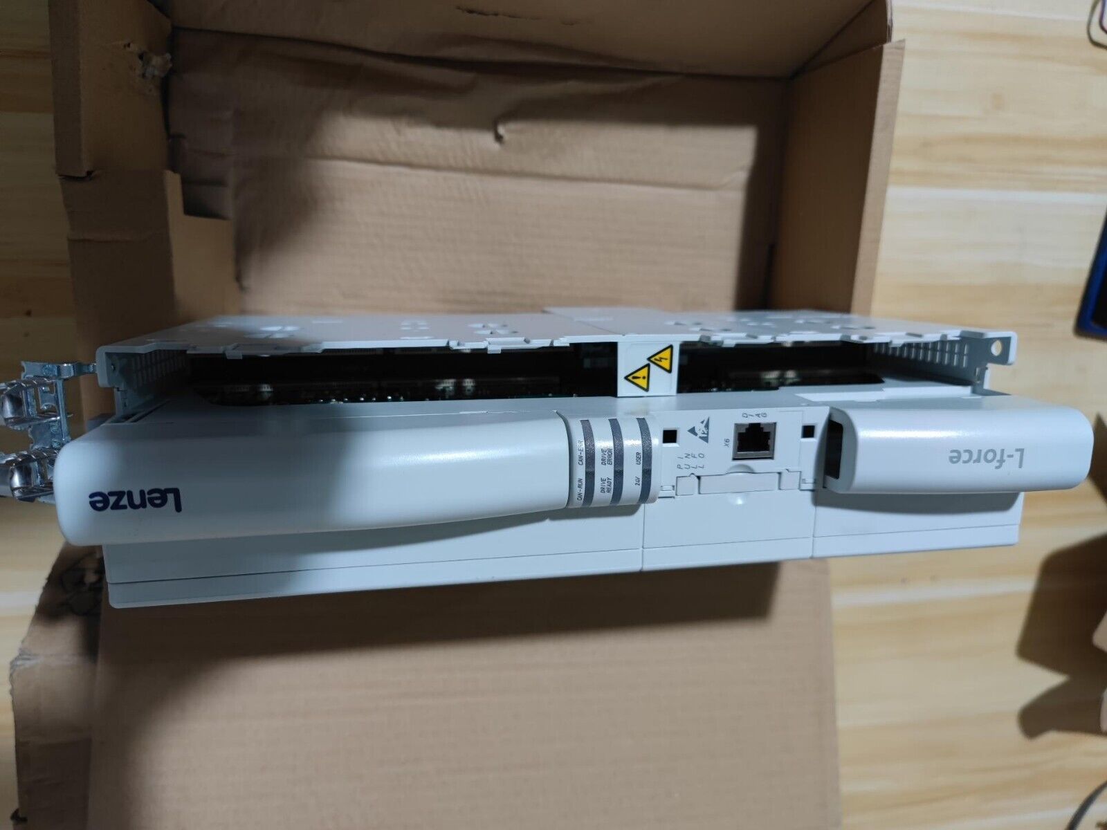LENZE Inverters 9400-series E94ASHE0044
