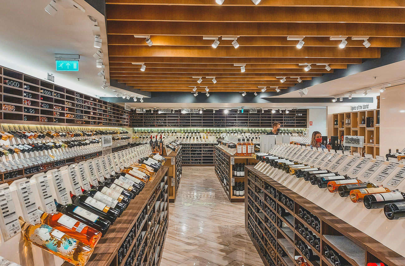 Wine-&-Beverage-Display-Standtfr