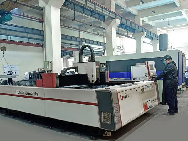 laser-cutting_