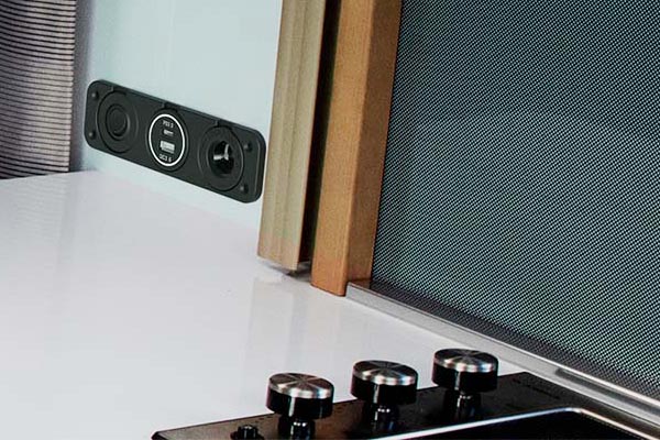 usb charger panel mountup7