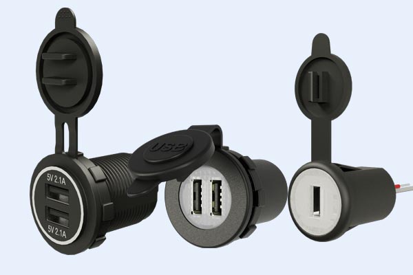 USB-A charger758