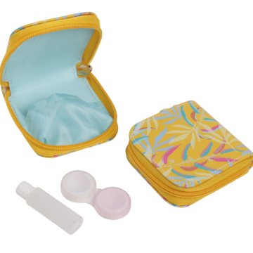 Contact lenses case kit