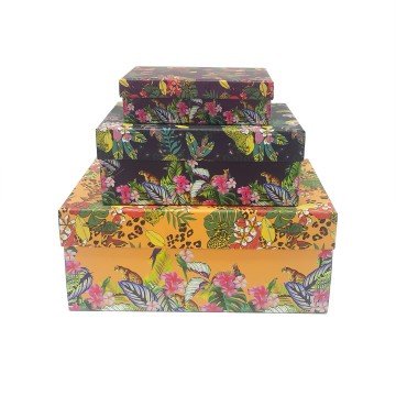 Cardboard gift box set