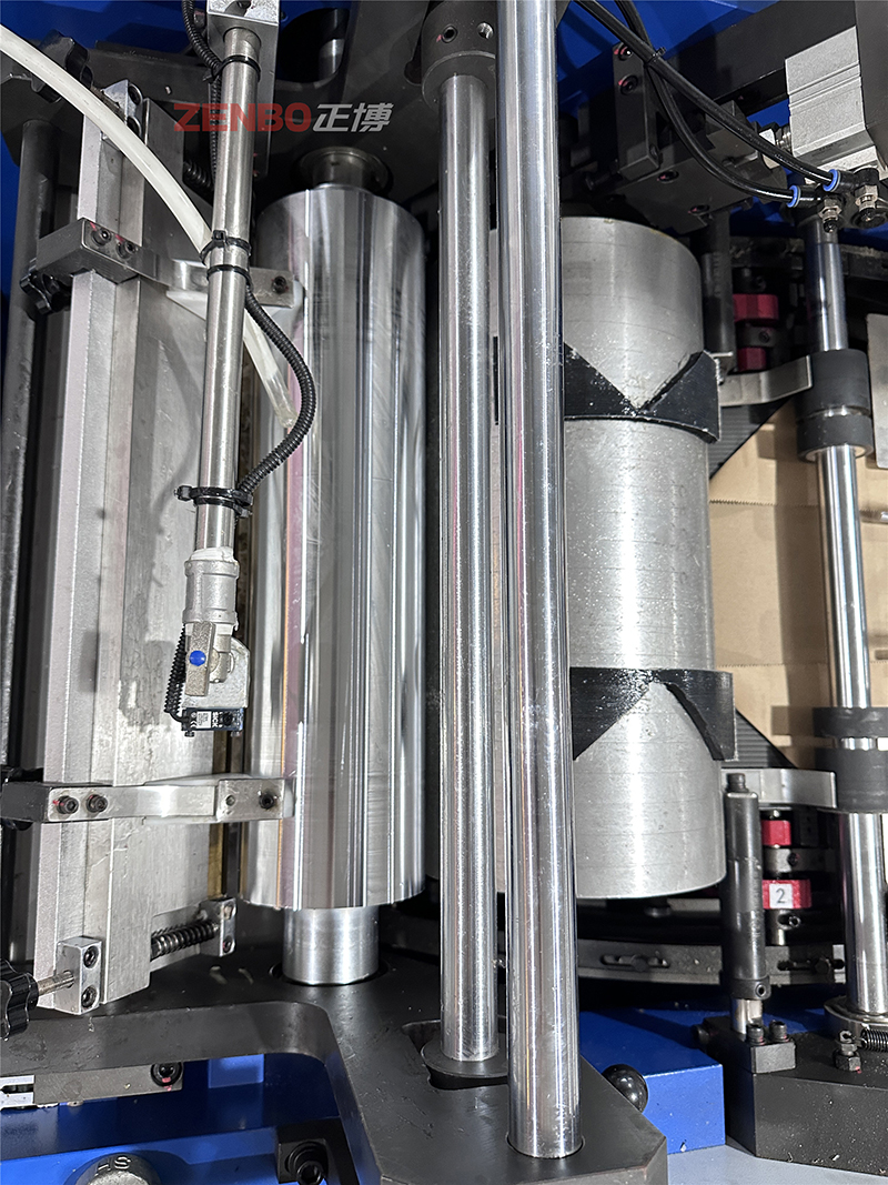 Zenbo Roll Feeding Paper Bag Machine Details And Advantages (1)aah