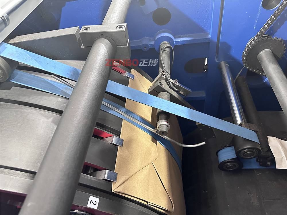 Zenbo Roll Feeding Paper Bag Machine Details And Advantages (1)v5t