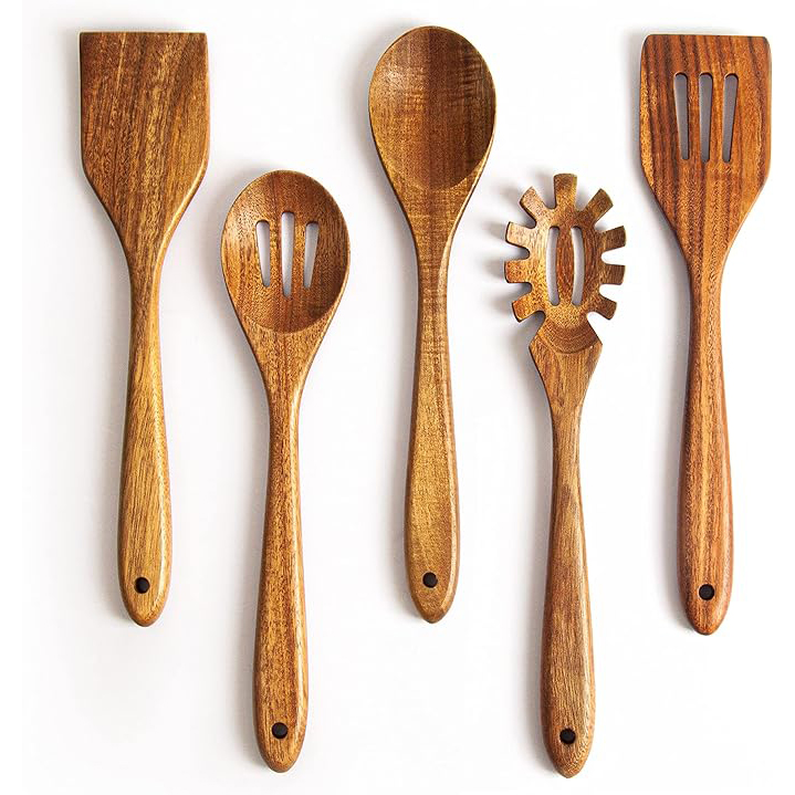 Set di utensili da cucina in legno