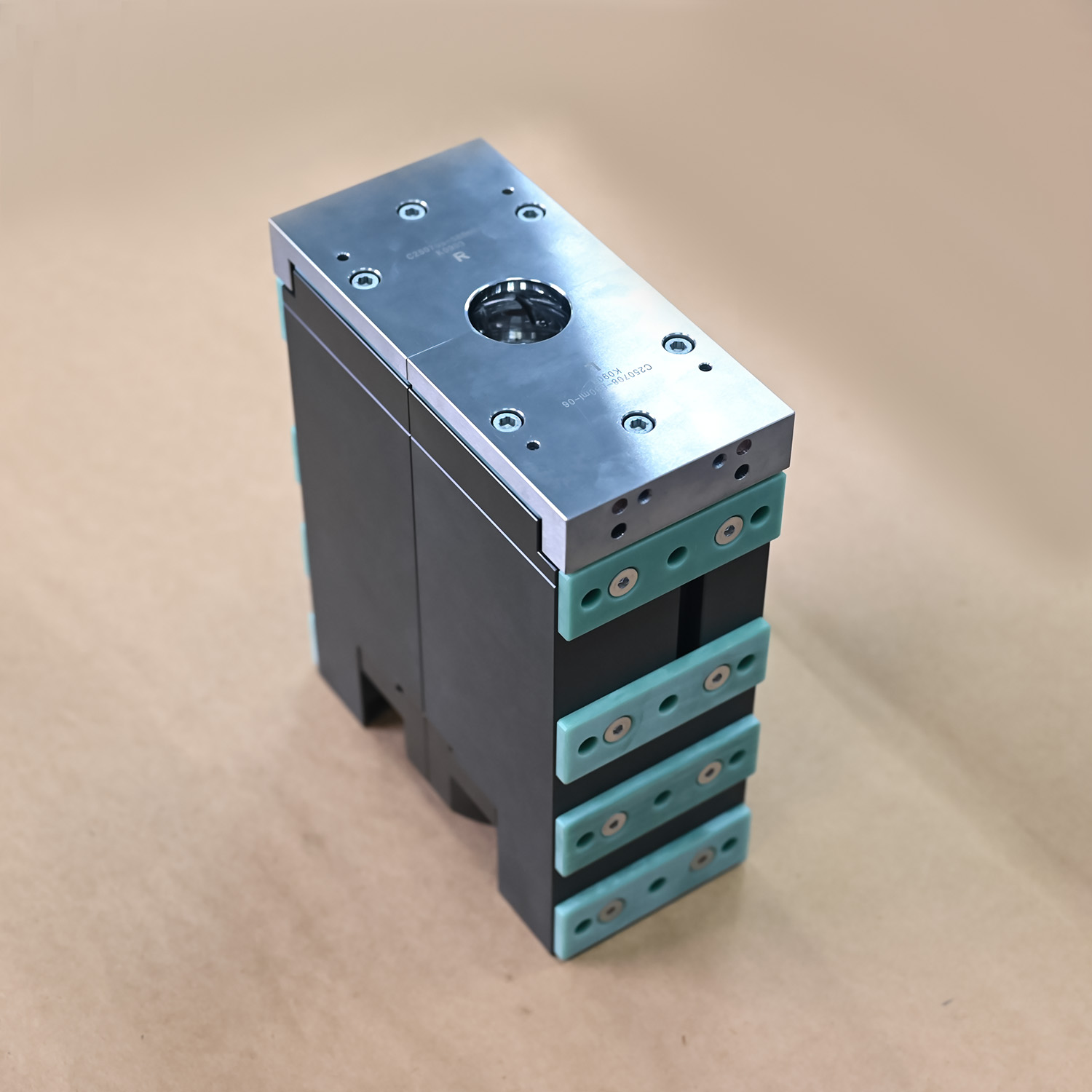 Zadnja plošča z epoksidno toplotnoizolacijsko ploščo za kalup z 1 do 10 votlinami