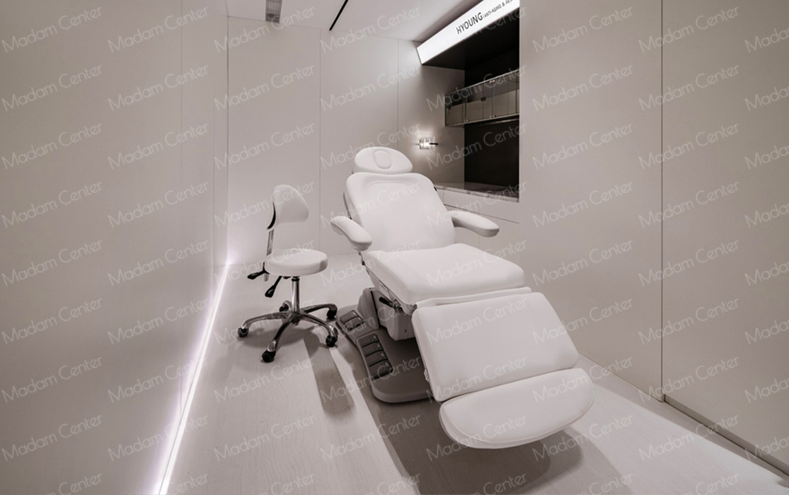 How to Train Your Staff on Advanced Spa Bed Features for Enhanced Client Experiences
