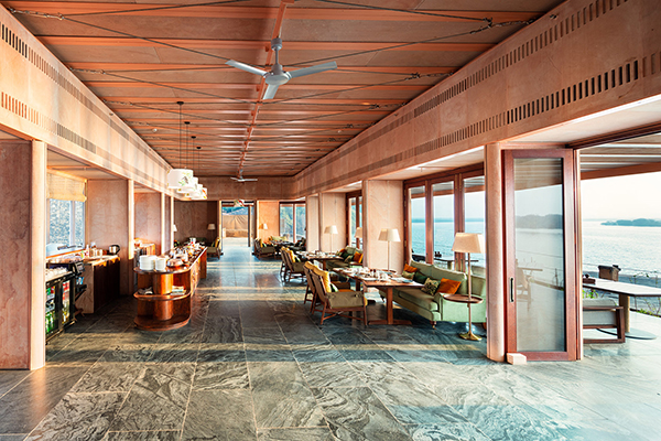 8f49