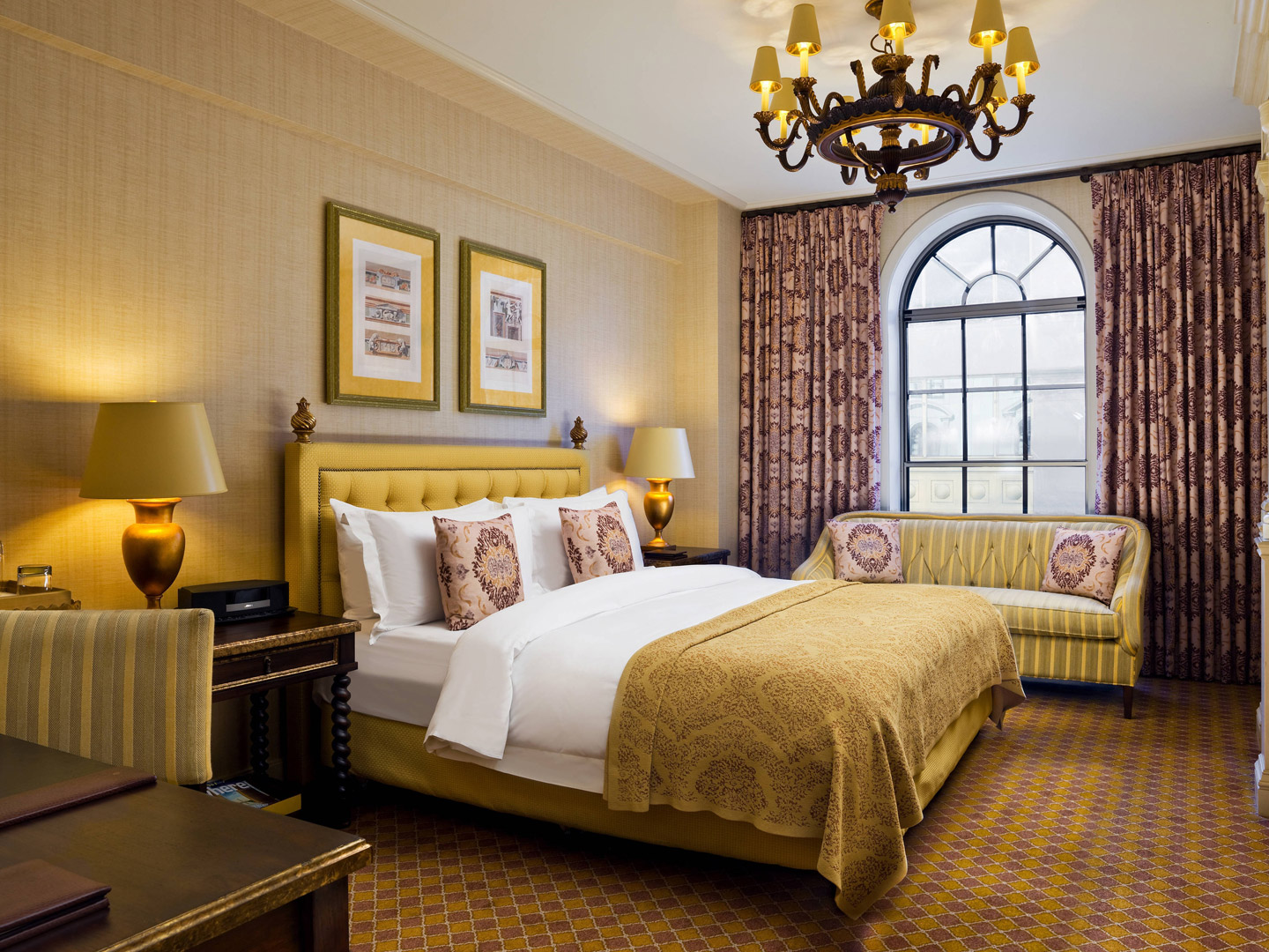 Simple Italian residence custom star hotel furniture J-362