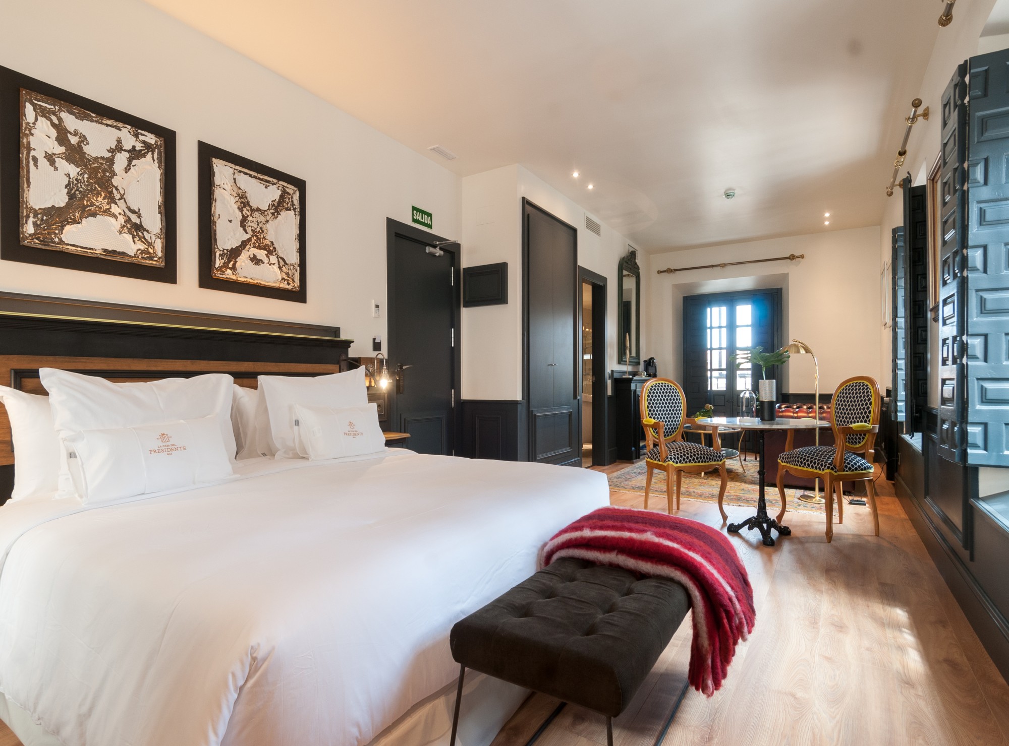Resort Hotel Rooms Restaurant Furniture Hotel furniture factory J-462