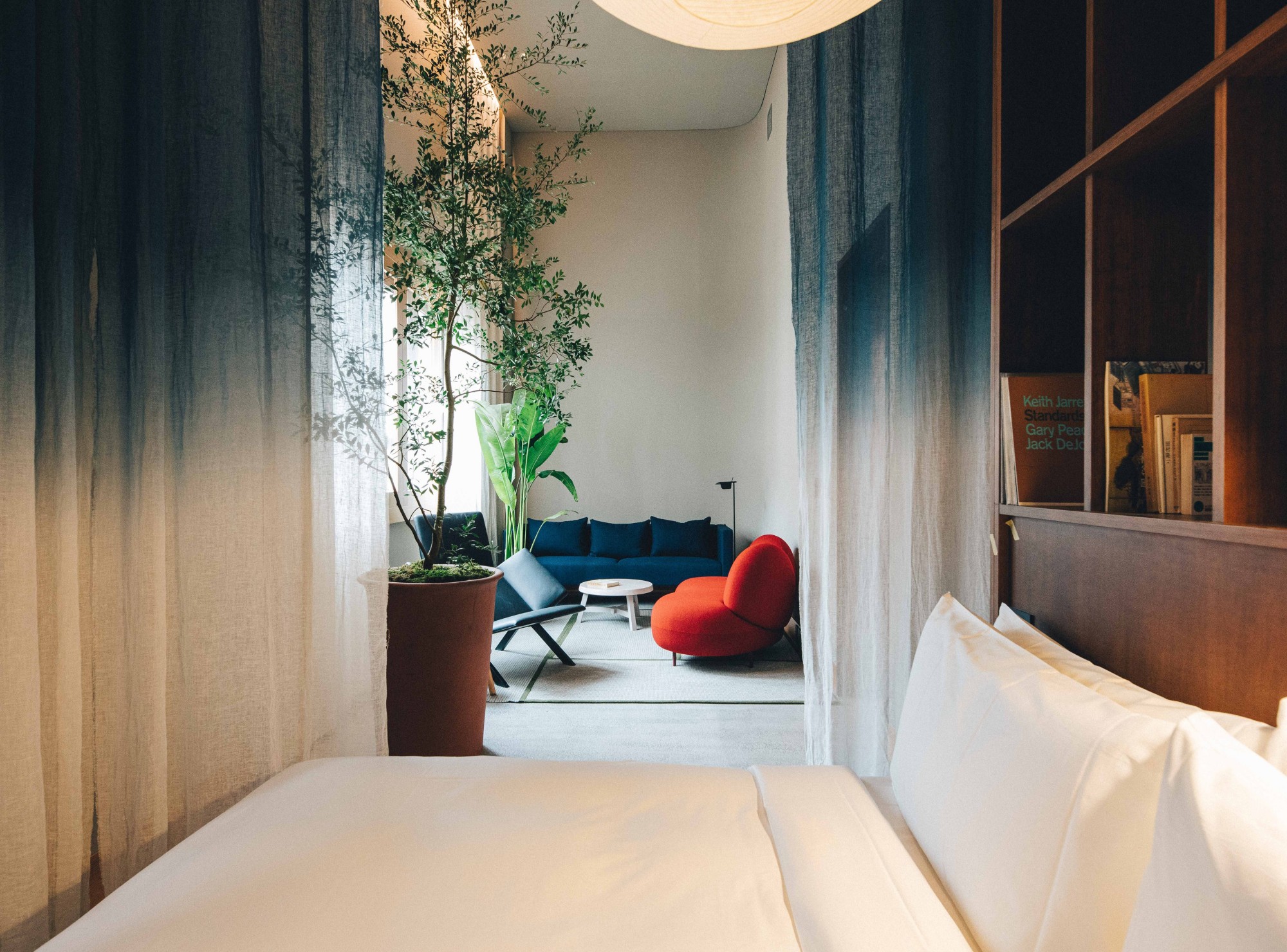 Custom furniture factory works resort hotel furniture J-552