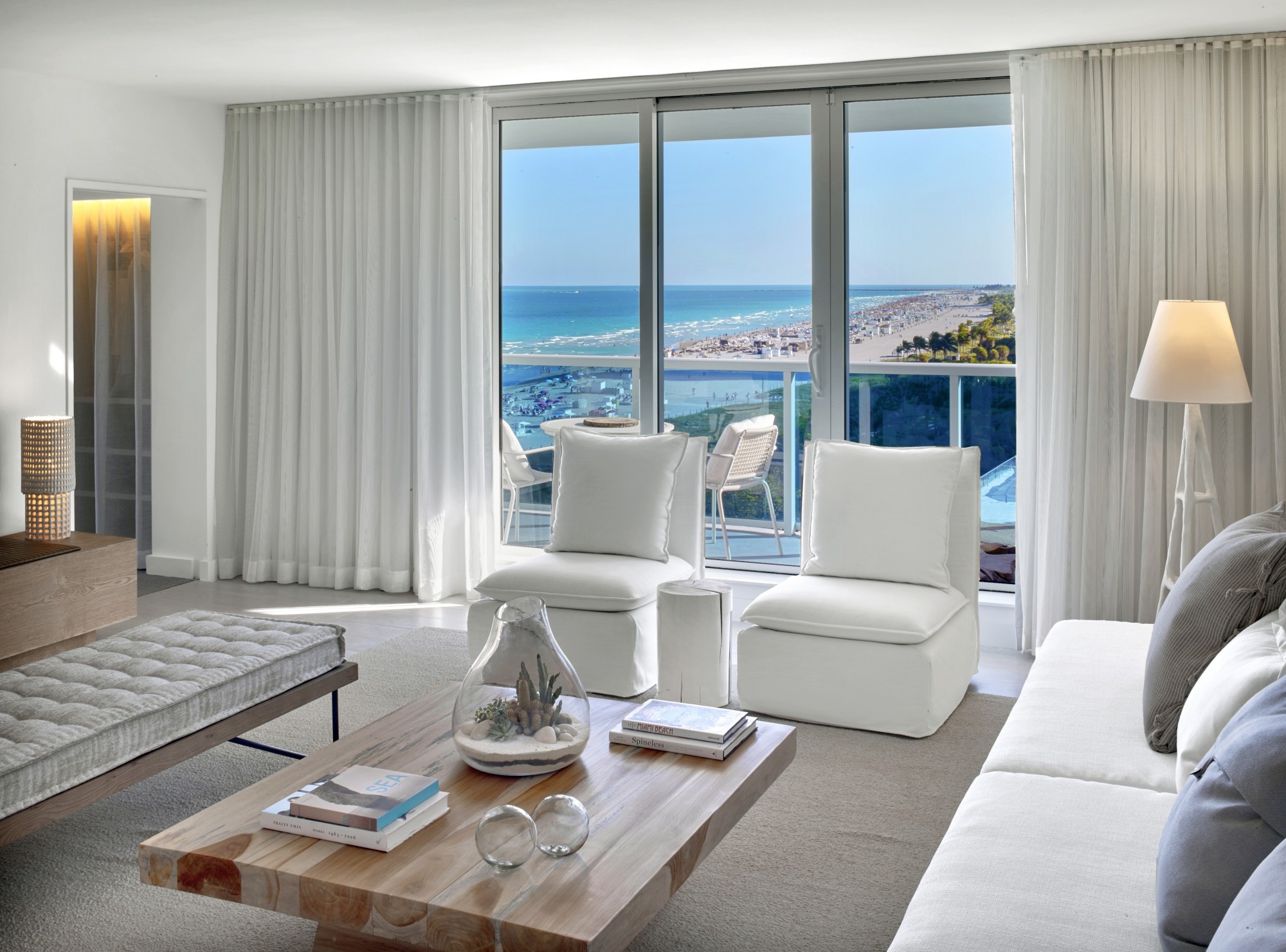 Designer furniture Exporter Hotel room furniture J-541