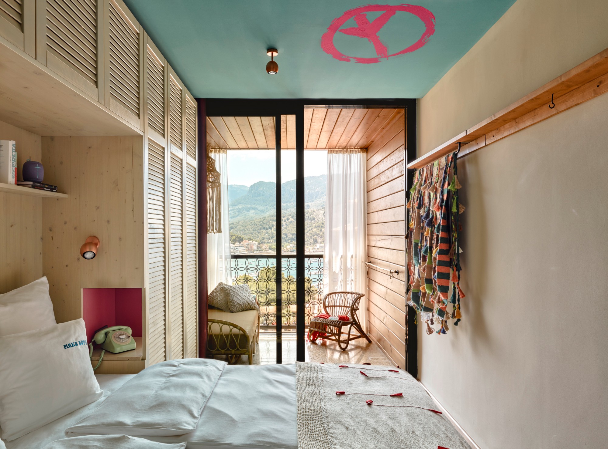 Furniture factory Custom resort hotel furniture furniture J-601