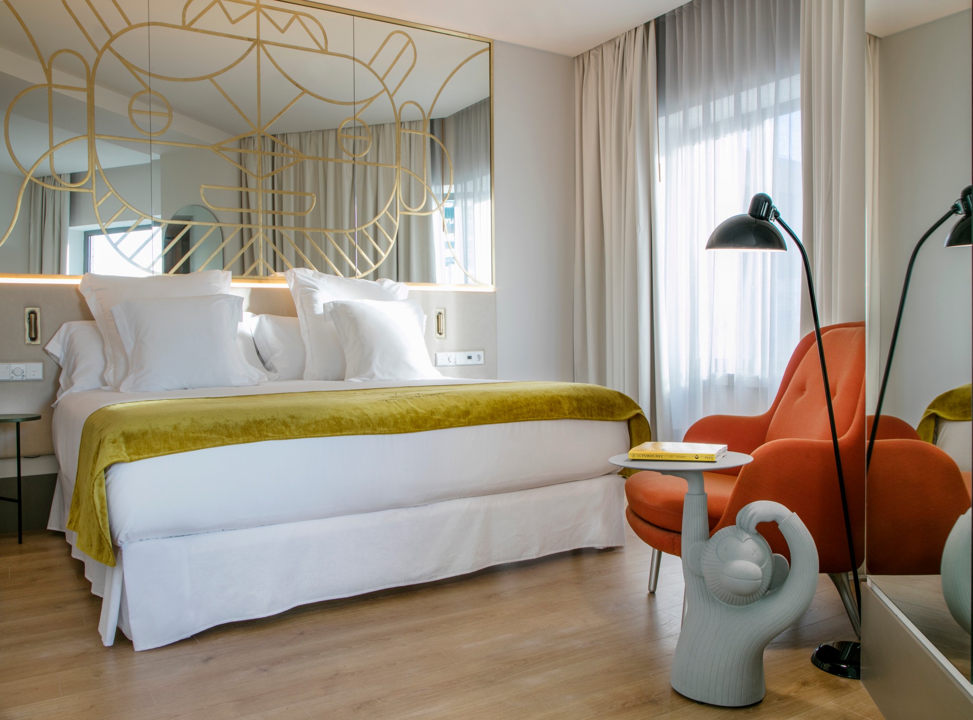 Furniture Source Factory Resort Hotel suite Restaurant furniture J-468
