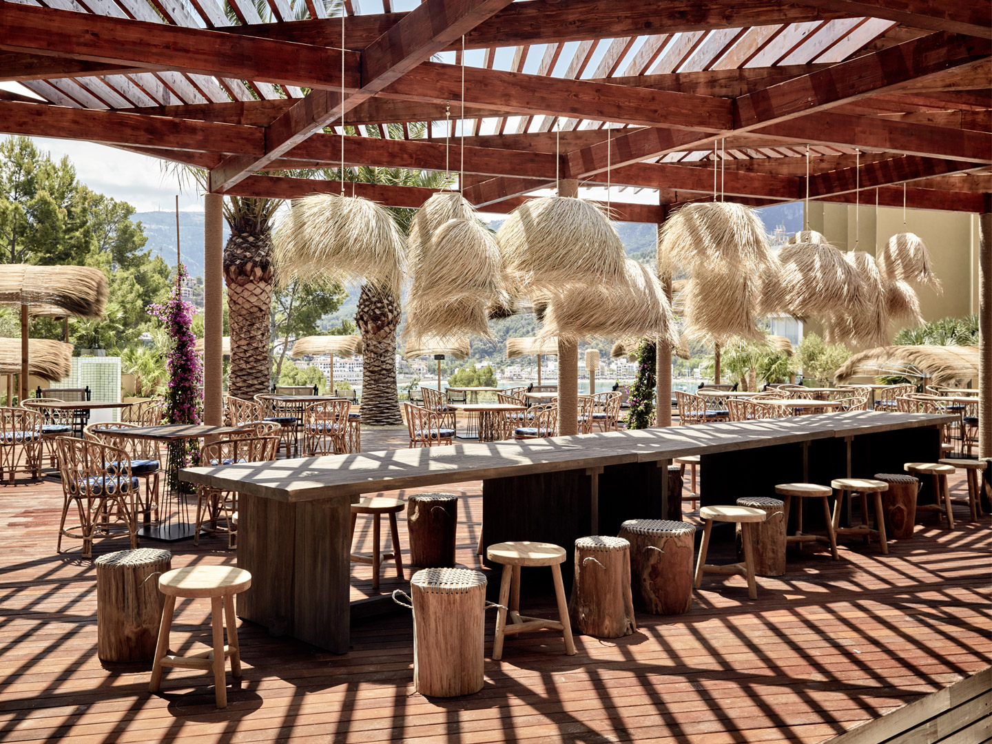 Furniture factory Custom resort hotel furniture...