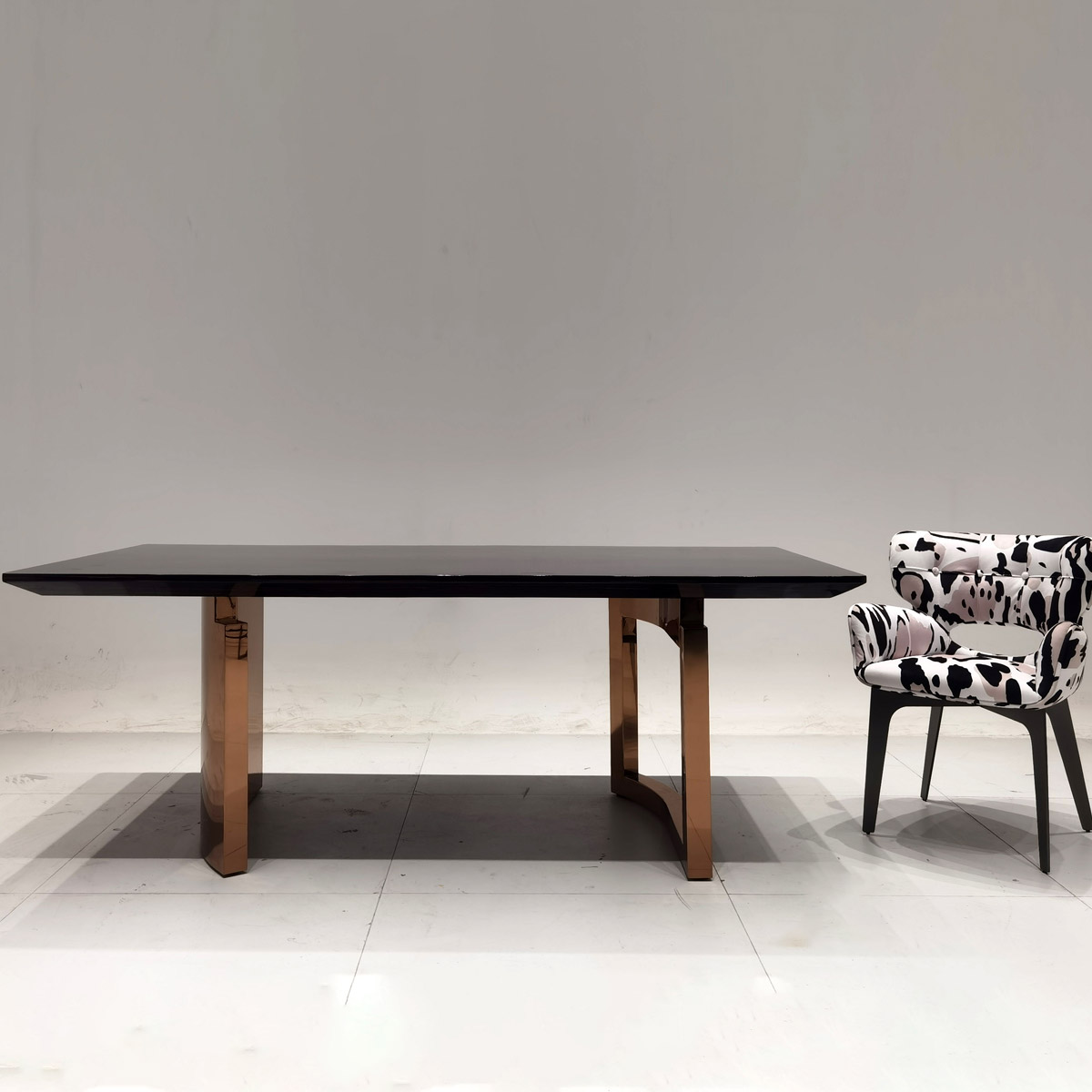 Italian custom dining table H1013
