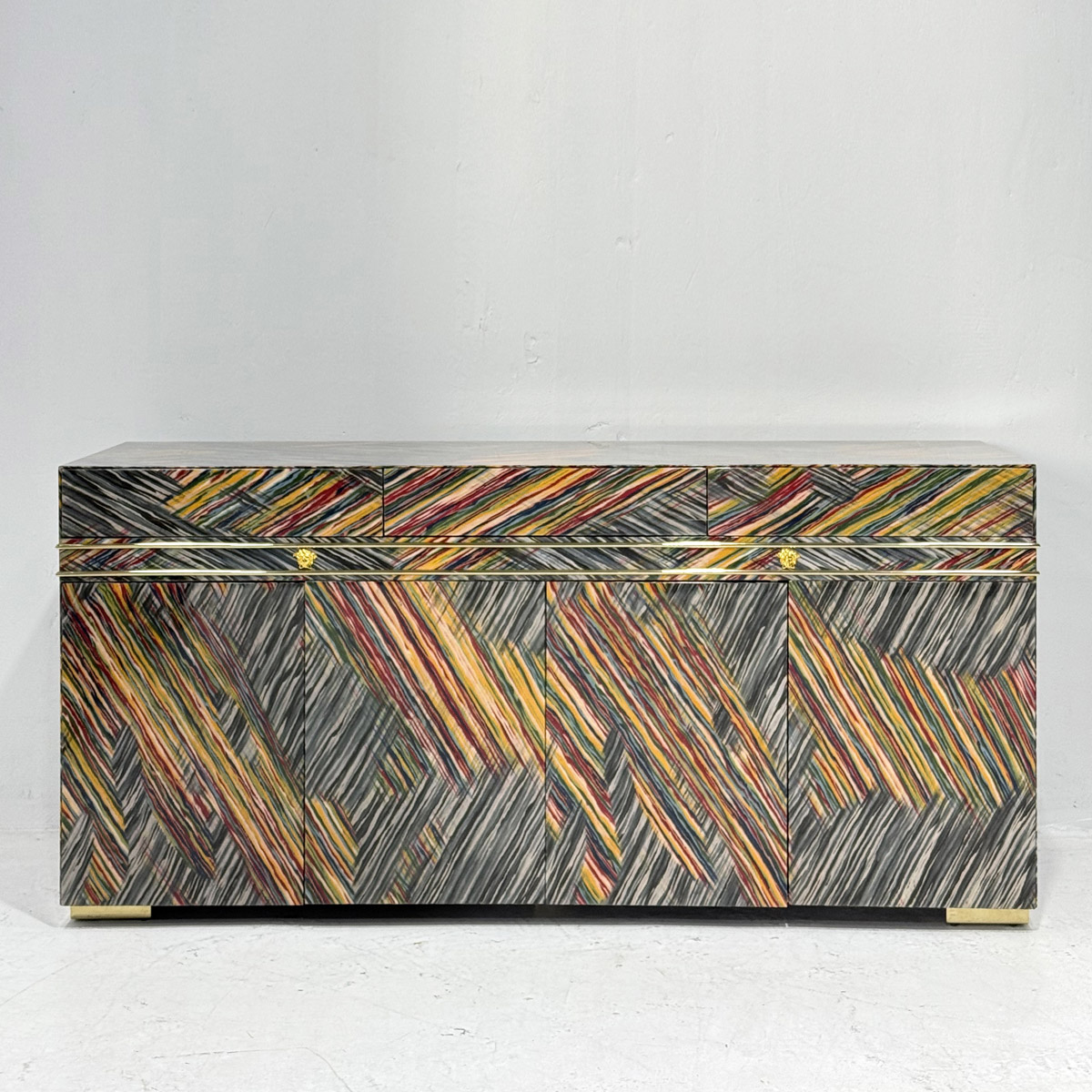 High-end custom sideboard H1092