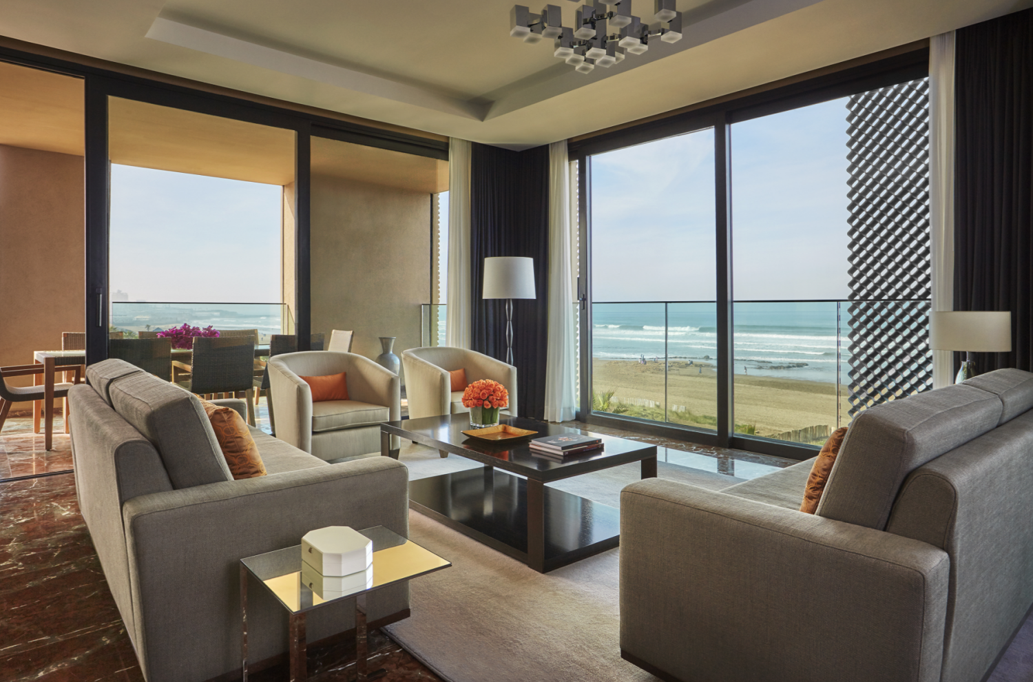 Modern project project villa customized hotel furniture set J-812