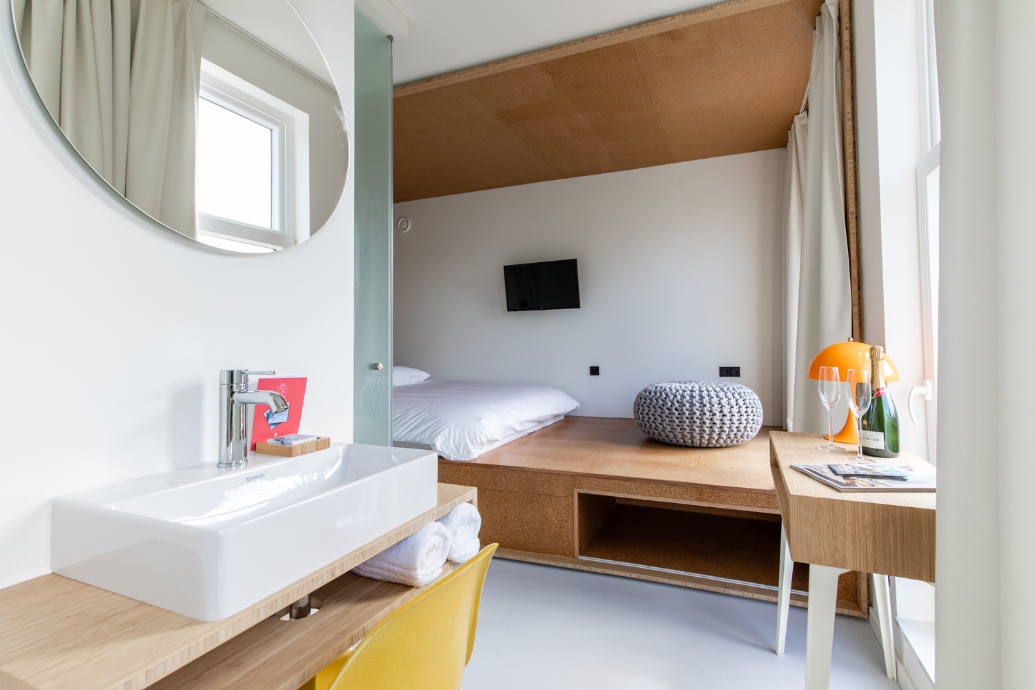 Furniture custom factory B&B project hotel furniture J-916