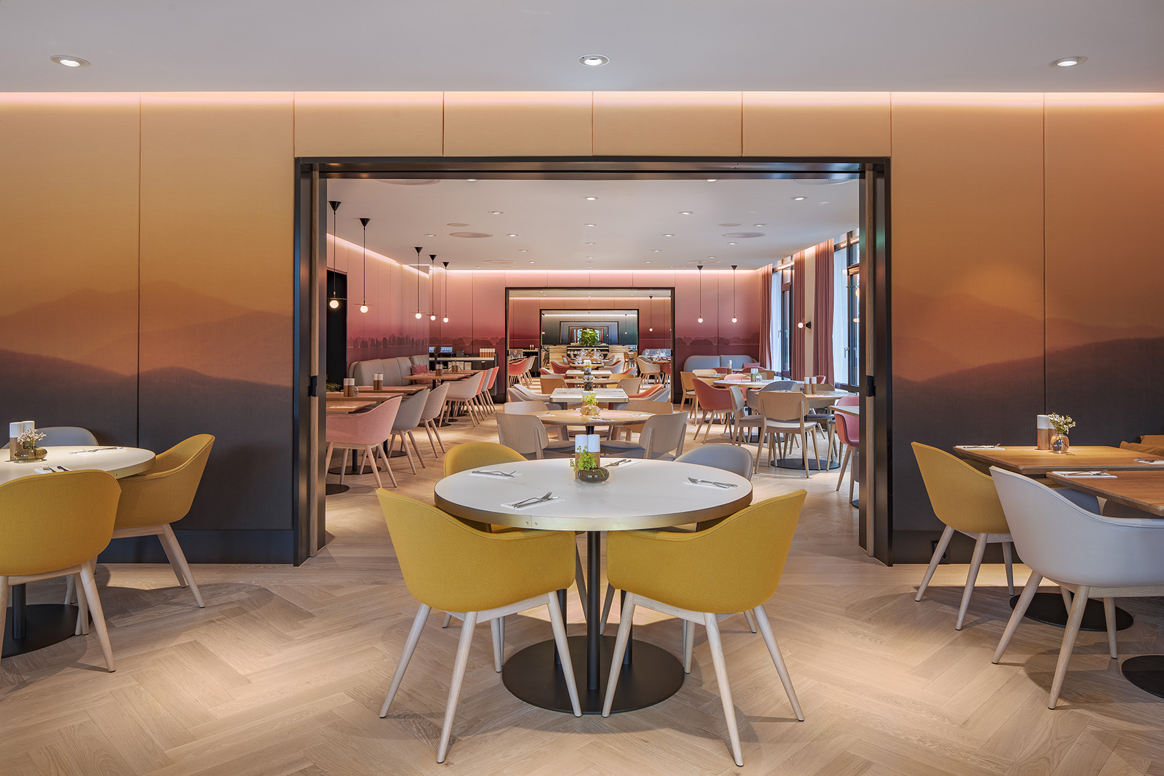 Restaurant and hotel furniture exporter custom furniture J-828