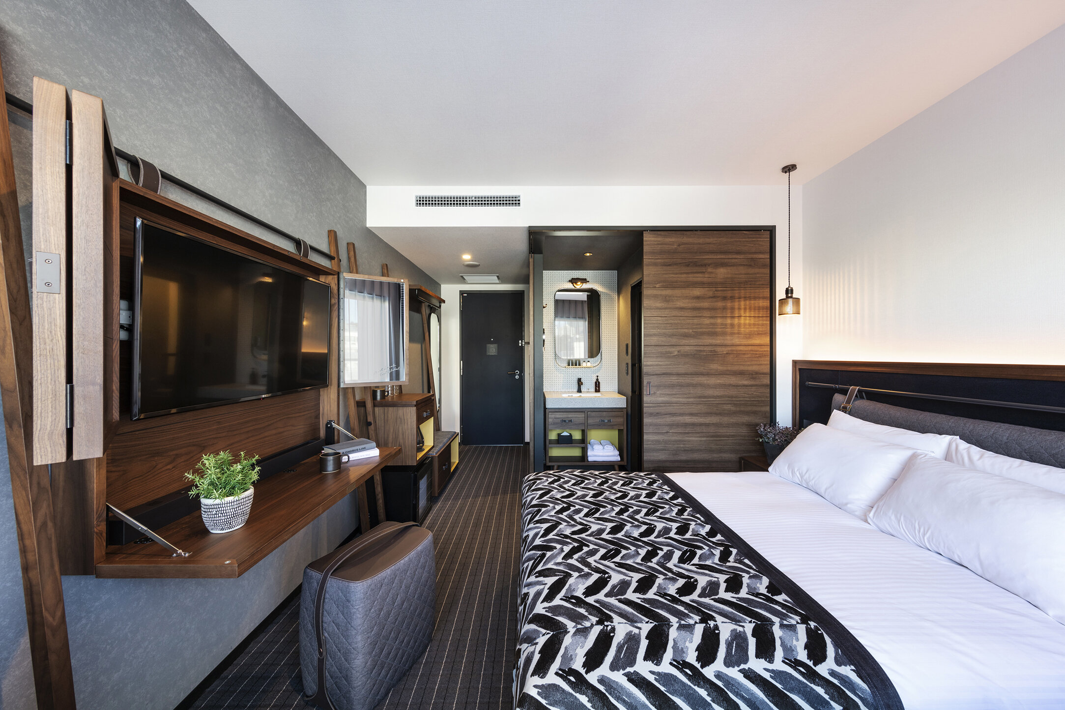 Project simple B&B hotel complete furniture J-927
