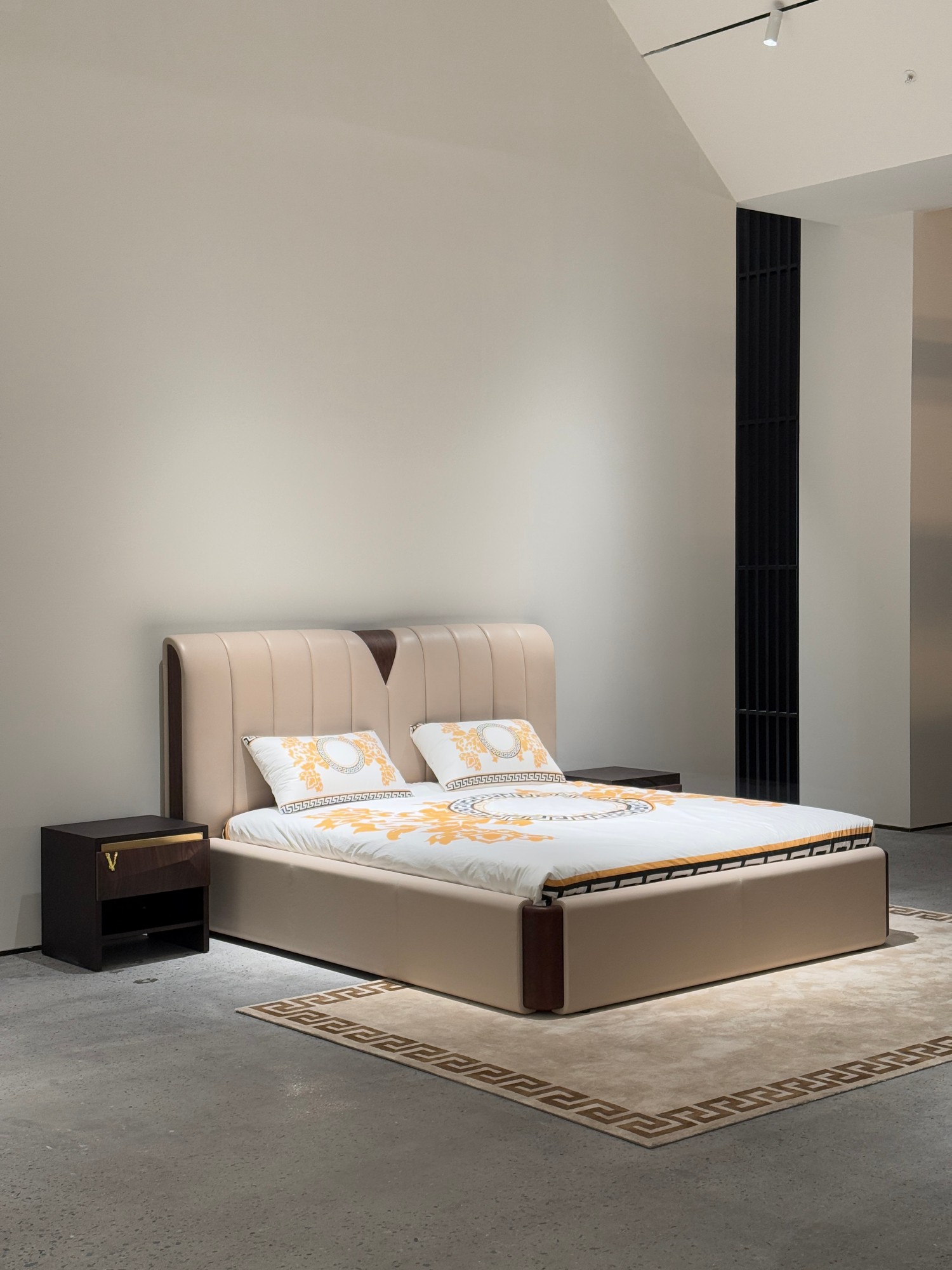 Designer custom double bed H1102