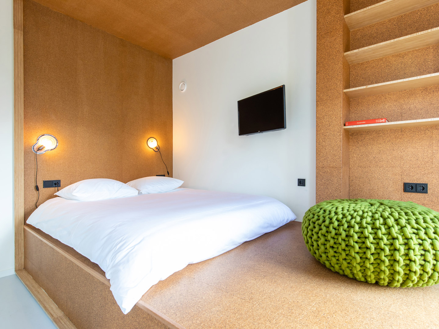 Furniture custom factory B&B project hotel furniture J-916