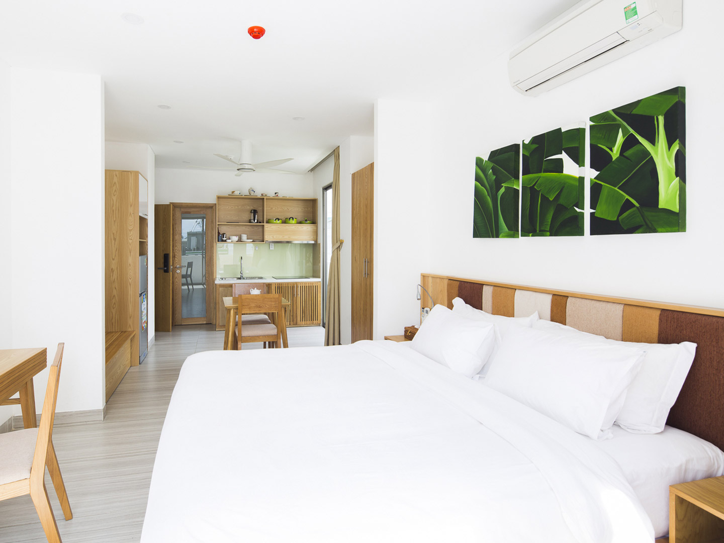 Modern project resort hotel full set furniture J-955